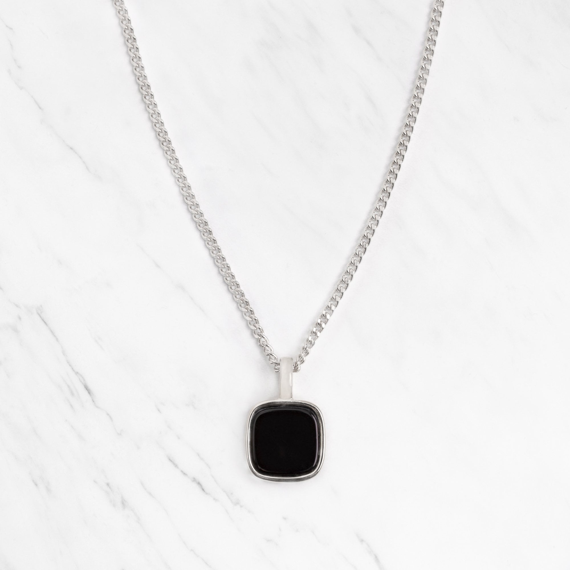 Collier Ethnique Amok En Obsidienne Et Argent - Pendentif Rond, Occasion