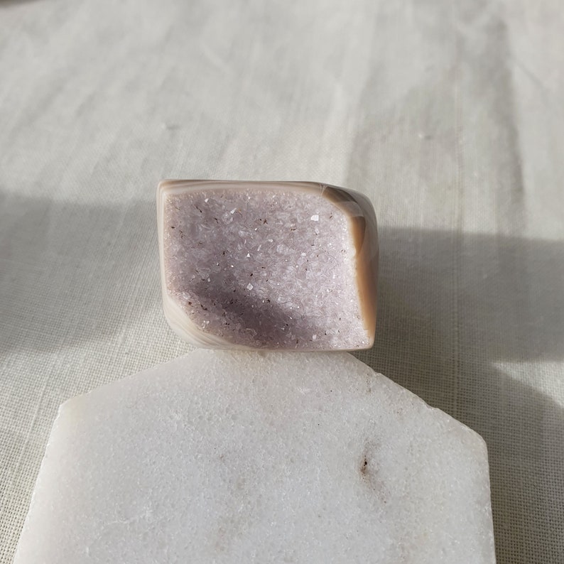 Protection Jewellery White Agate I Crystal Ring
