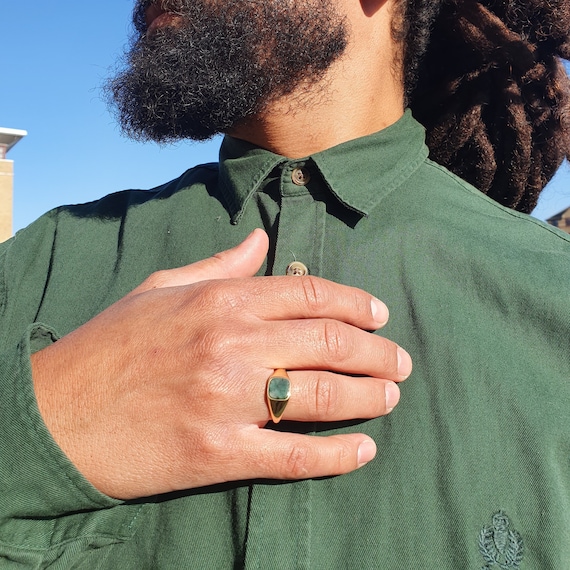 L store signet ring