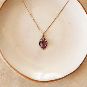 Vintage Amethyst Pendant Necklace – 9ct Yellow Gold (1970s)