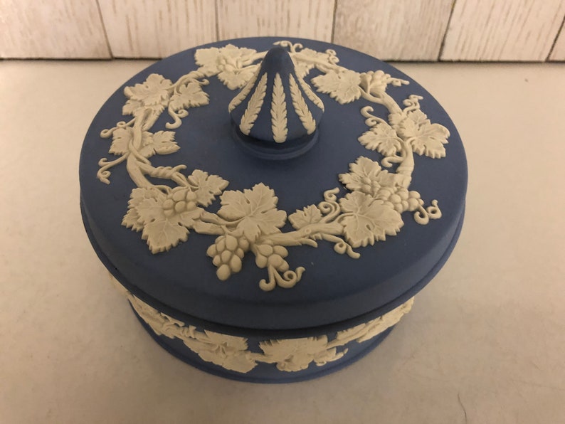 Wedgwood blue Jasperware box with Grapes