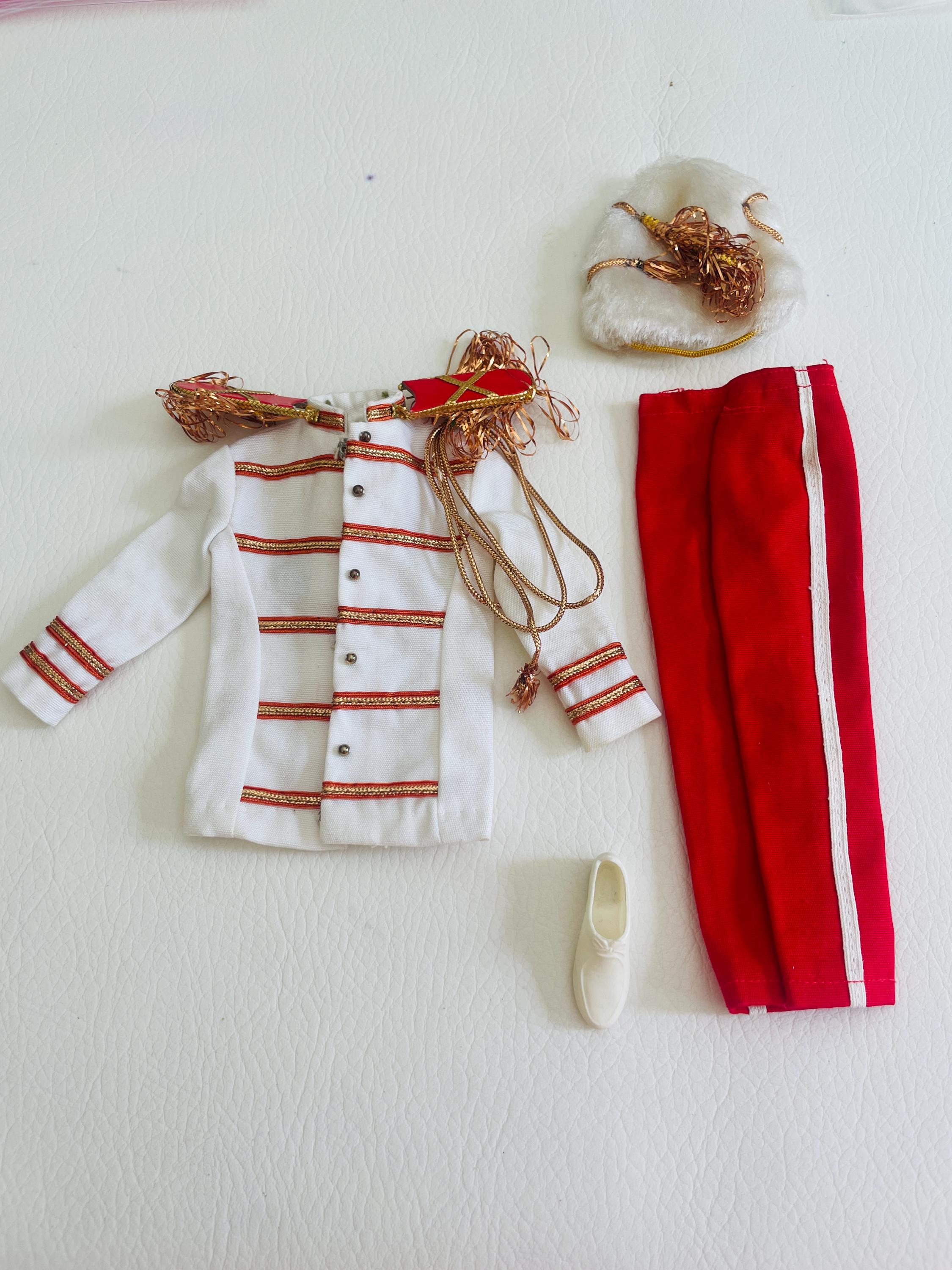 Tenue Vintage Mattel Pour Poupée Ken (modèle Drum Major De 1965)