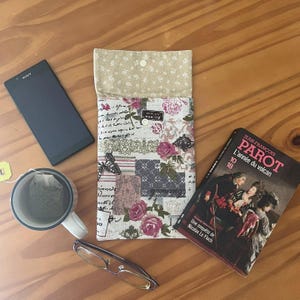 Cotton fabric book sleeve | Paperback book cover | Handmade book cover | Reader gift | Pocket-sized novel case