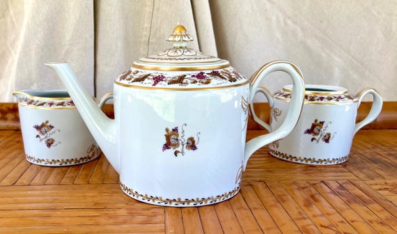 MOTTAHEDEH "Brandywine" Teapot, Creamer and Sugarbowl Set