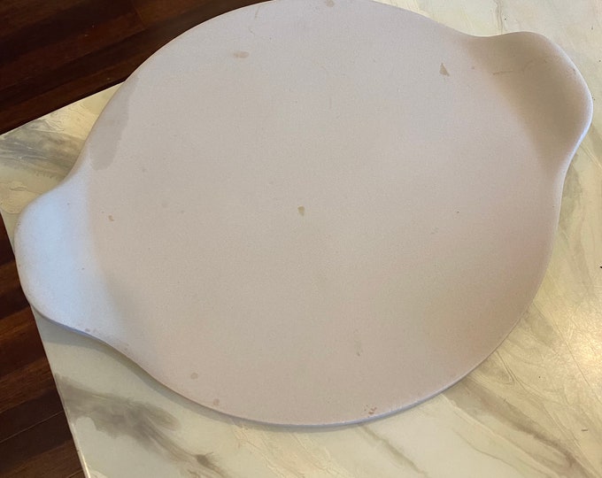The Pampered Chef Large 13” Stoneware Pizza Stone With Handles ...