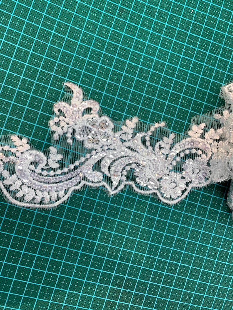 White veil trim