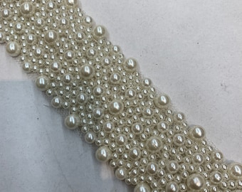 Pearl trim 1 yrd