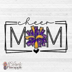 Diseño de porristas PNG, mamá animadora con pompones morados y dorados amarillos PNG, diseño de sublimación de porristas, diseño de porristas, porristas PNG