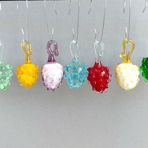 Glass Pinecones, Tiny Christmas ornaments, Small Glass Pinecones