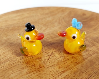 Mini Murano Glass Duckling: Collectible Dollhouse Figurine