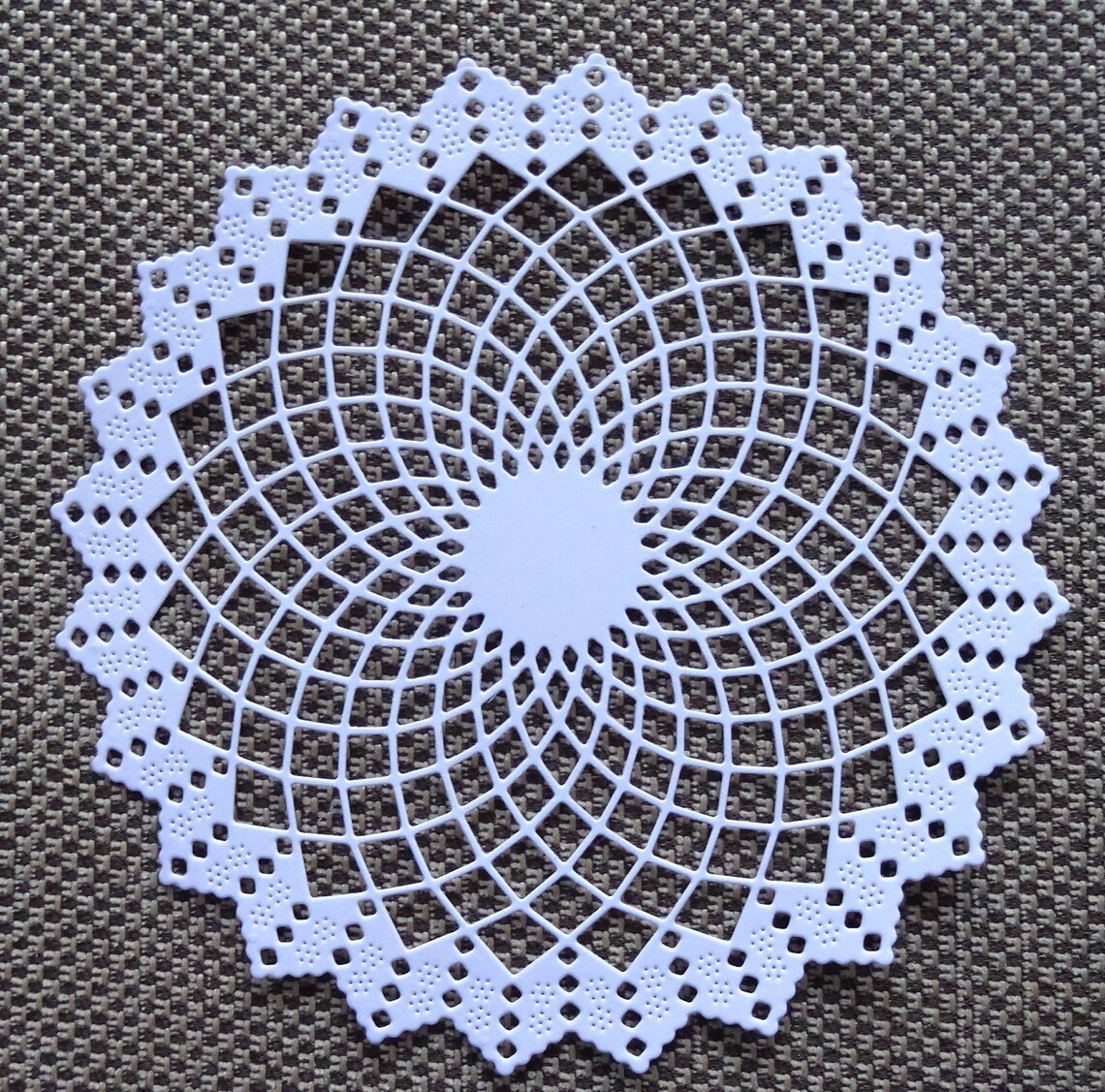 Die Cut Paper Doilies Paper Doilies Die Cut Colored Doilies Etsy