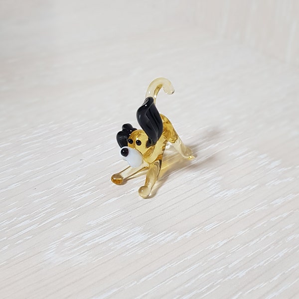 Cute Dog Glass Figurine, Tiny Murano Glass Dog, Miniature Glass Dog, Collectable Glass Dog, Doll House Animals