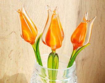 Glass Tulip Flower Figurine, Hand Blown Tulip Flower Glass Figurine, Hand Blown Spring Flower