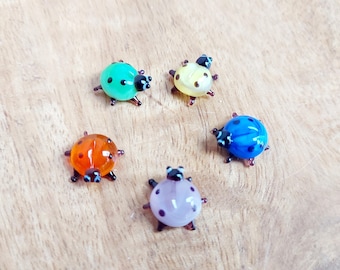 Micro Glass Ladybug Figurine: Colorful Dollhouse Miniature