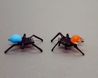 Mini Glass Spiders, Colorful Glass Spider, Murano Glass Spider, Collectible Glass Spider, Doll House Figurines