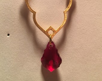 Gold Scalloped and Swarovski Crystal Earrings
