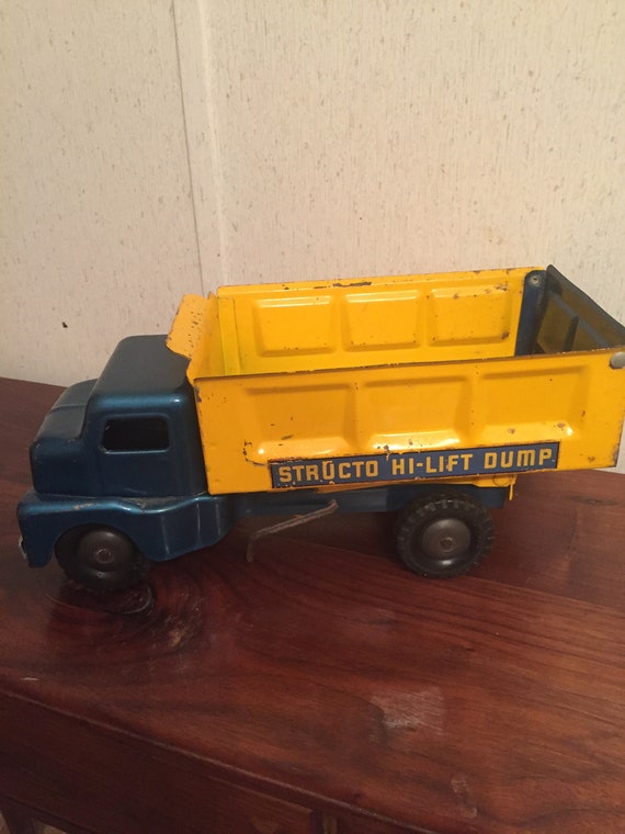vintage structo dump truck