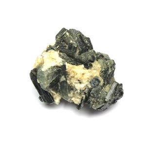 Green Crystals Cluster Rough 139 Gram, Prehnite Crystal, Prehnite Specimen, Prehnite from Mali, Natural Prehnite Minerals Rough Gemstone.