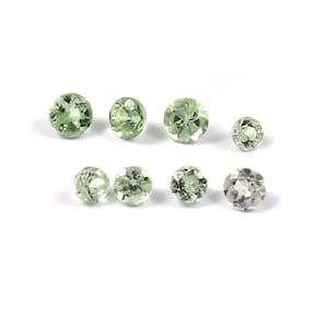 Natural Faceted Green Tsavorite Loose Gemstone 47 Piece Lot, Top Quality Green Garnet Stone, 1.3 MM Round Shape, 1.05 Carat Weight.