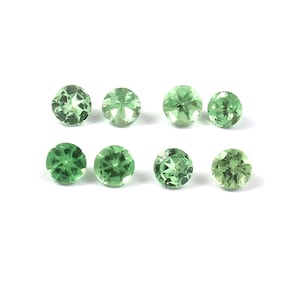 2.5 MM Round Shape, Top Quality Green Garnet Stone, Natural Faceted Green Tsavorite Loose Gemstone 26 Piece Lot, 1.85 Carat Weight.