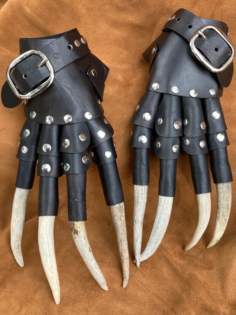 Black Dragon Claw Gauntlets / Gloves w/Finger Tip Bone Claws | Etsy