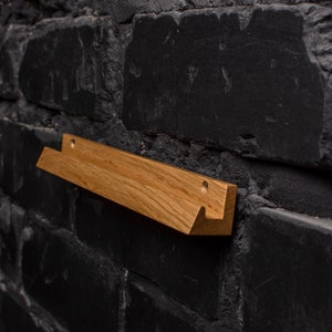 Wall-Mounted Wooden Vinyl Ledge - Handcrafted Record Holder. Model 2