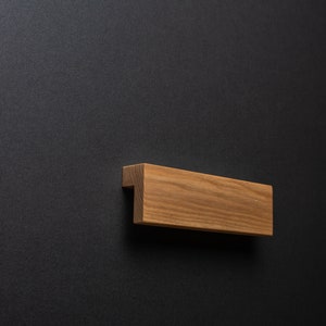 Maniglie per armadietti in legno. Maniglie Per Cassetti In Legno Presa Larga modello 10 Ash (natural)