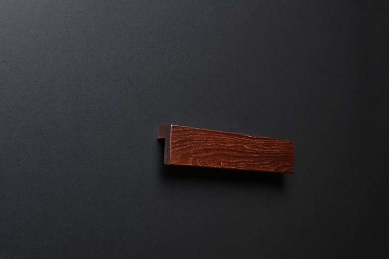 Maniglie per armadietti in legno. Maniglie Per Cassetti In Legno Presa Larga modello 10 Ash(red)