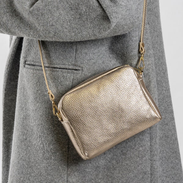 Goud lederen crossbody tas, clutch portemonnee goud leer, gepersonaliseerd handtas cadeau, metallic goud dag tot nacht tas, verstelbare crossbody tas,