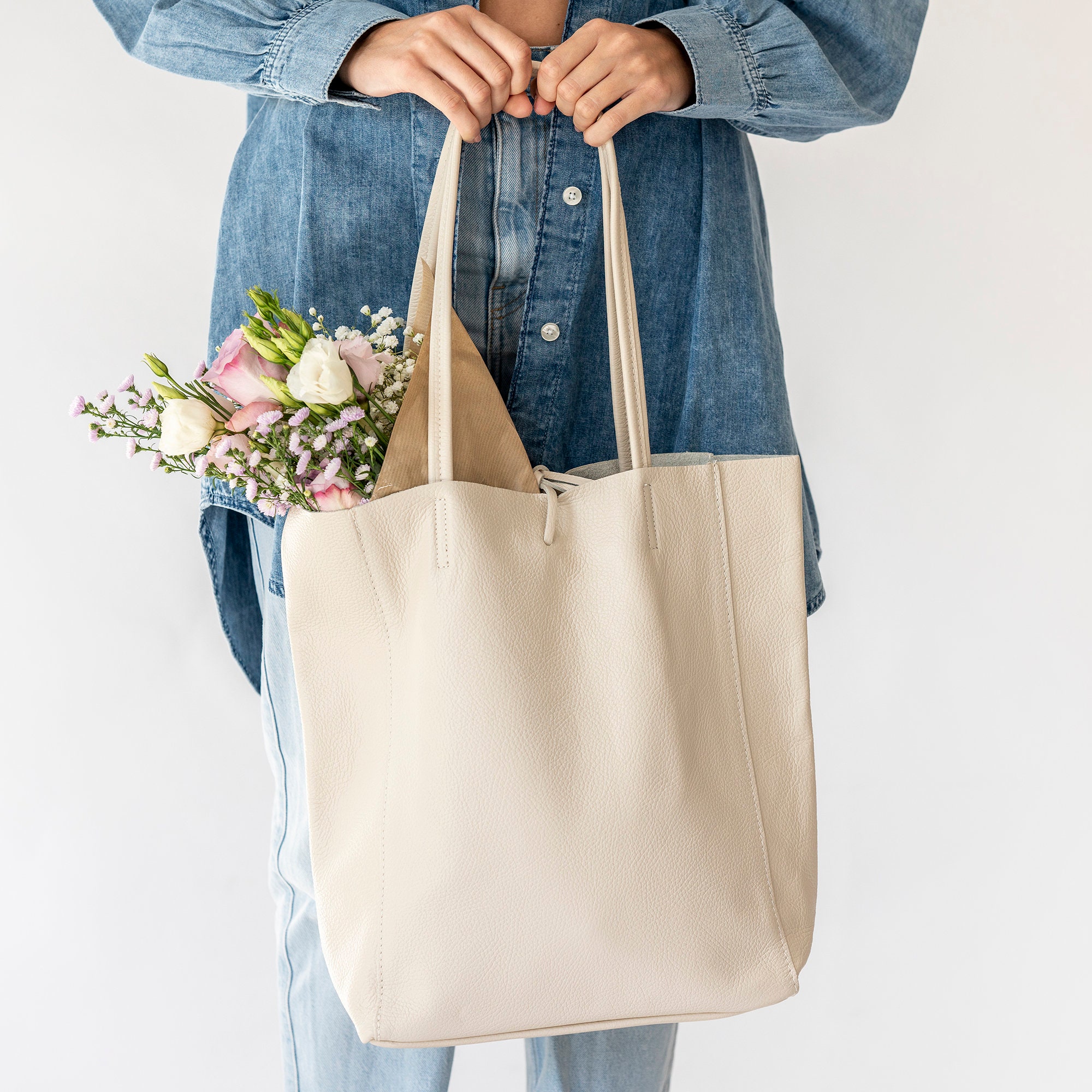 Cream canvas cheap tote bag