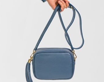 Denim Blau Leder Box Handtasche, personalisierte Lederhandtasche, Quaste Tasche blau, Crossbody Tasche blau, Kameratasche, Schultertasche blau, Namensgeschenk