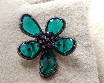 Green Crystal Flower Brooch, Vintage Style Five Petal Flower Lapel Brooch, Sparkling Daisy Brooch Giftboxed, Gift For Friend, Statement Teal