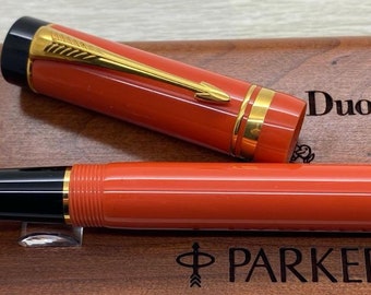 Parker Duofold Centennial - Pluma estilográfica moderna Big Red con caja