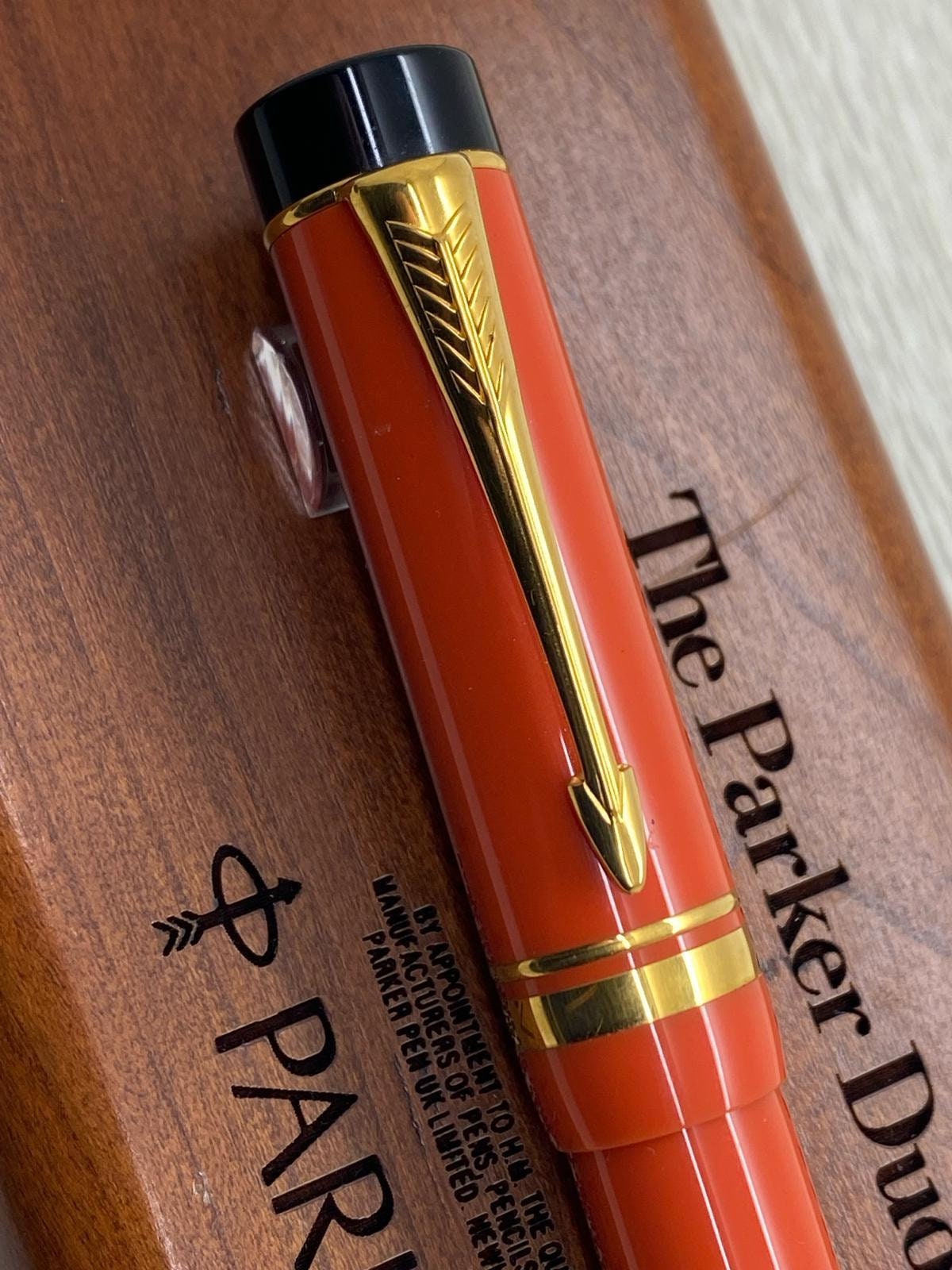 Parker DUOFOLD CENTENNIAL 木製ケース付き Parker Duofold 135th Anniversary Centennial Fountain Pen in