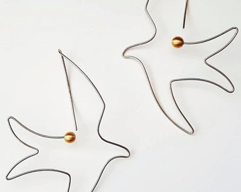 Minimalist Silver Wire Bird Earrings Handcrafted with Precision, Abstract Dainty Earrings, Gift for Her