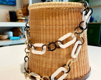 Die M Totes: Blumentopf