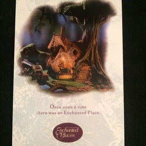 Cartolina Disney WDCC 4" x 6" Luoghi incantati - Woodcutter's Cottage