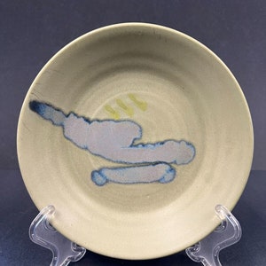 HILLBORN Pottery Vintage Ceramic Blue and Green Dish 7.25 Diameter 2 Tall