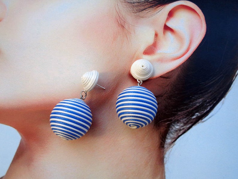 CLASSIC DROP COCONUT blue /& white color Handmade Wrapped cord. Bon bon bonbon les bonbon ball Earrings Les Bonbons