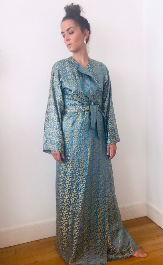 1940 blue and gold lamé dressing gown