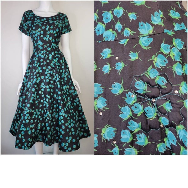 1950s Blue Large Scale Rose Print Dress | S/M