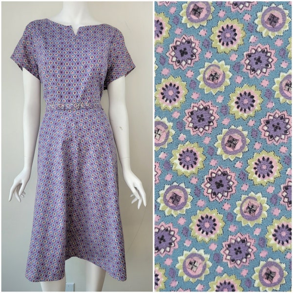 Vintage 1950s purple cotton dress, Size XL 33W 34W / 1950s cotton dress / 50s cotton dress / Spring Summer dress / Large L XL