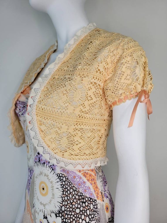 Vintage 1970s crochet bolero with matching purse … - image 6