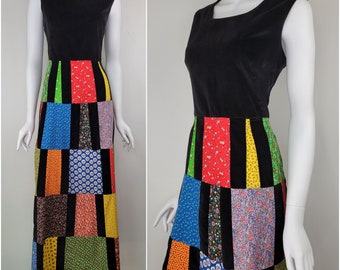 Vintage 1970s patchwork and velvet maxi dress, Size S/M / 70s patchwork dress / Fall dress / Evening Party dress / Small S Medium M 27W 28W