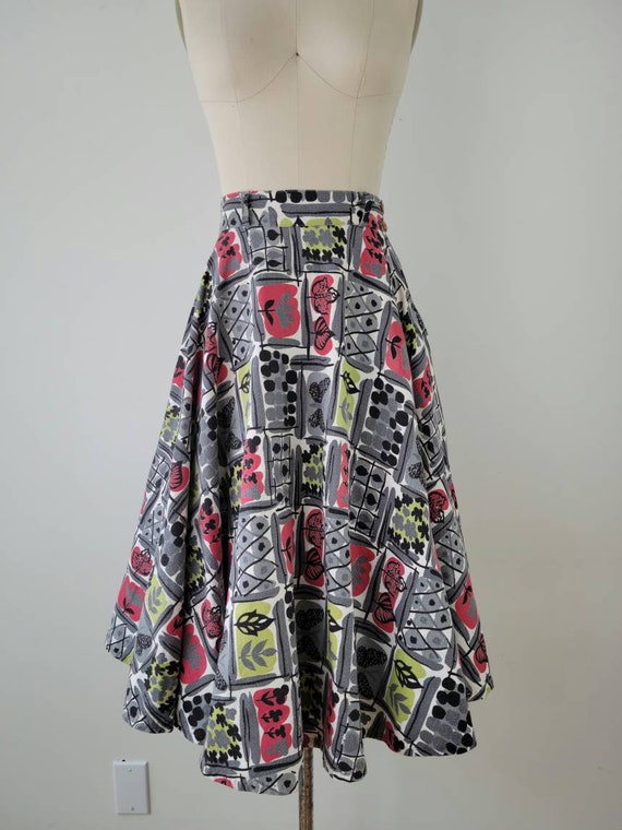 Vintage 1950s atomic barkcloth circle skirt, Size… - image 2