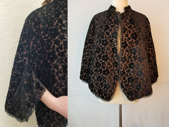 Victorian antiqe RARE flocked velvet floral cape c