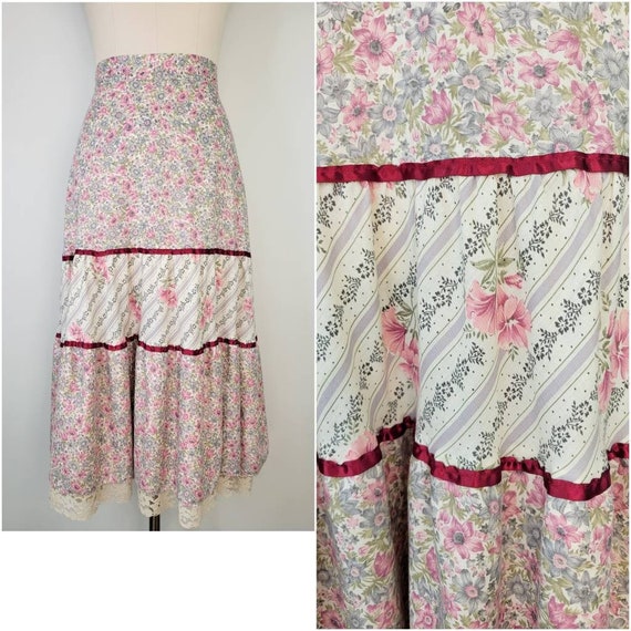 Vintage 1970s floral prairie skirt, Size S / Gunn… - image 1