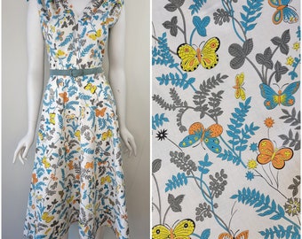 Vintage 1950s Butterfly print cotton dress Size S 26W / 1950s novelty print dress / 50s Butterfly print dress / Spring Summer dress Small S