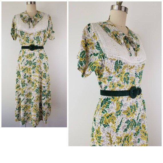 Vintage 1940s Size S floral print cold rayon dress