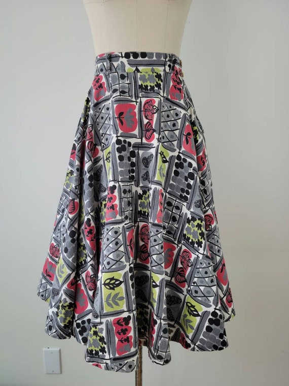 Vintage 1950s atomic barkcloth circle skirt, Size… - image 3